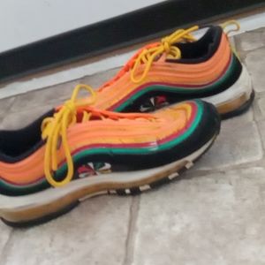 Air Maxs